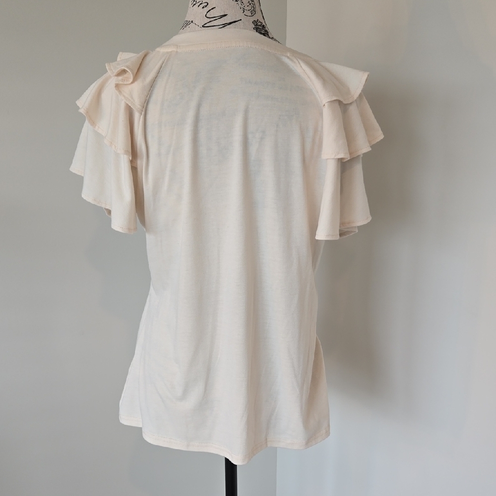 Elegant Cream Ruffle Sleeve Top - Picture 4 of 4